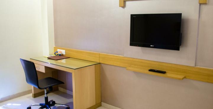 Hotel Crn Canary Bangalore Extérieur photo